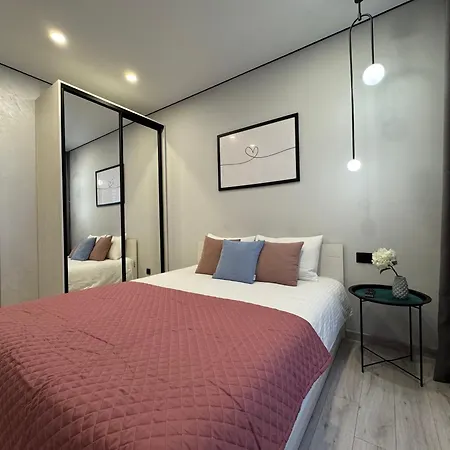 Maksim Modern Apartment Lemberg