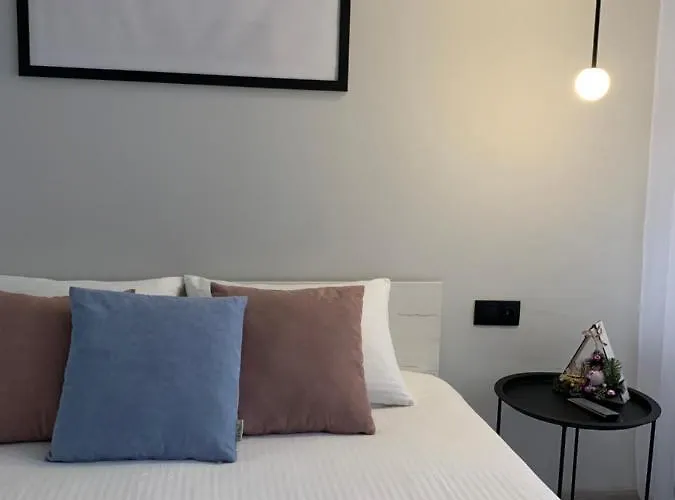 Maksim Modern Leópolis